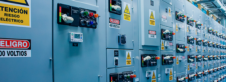 montaje-y-conexiones-electricas